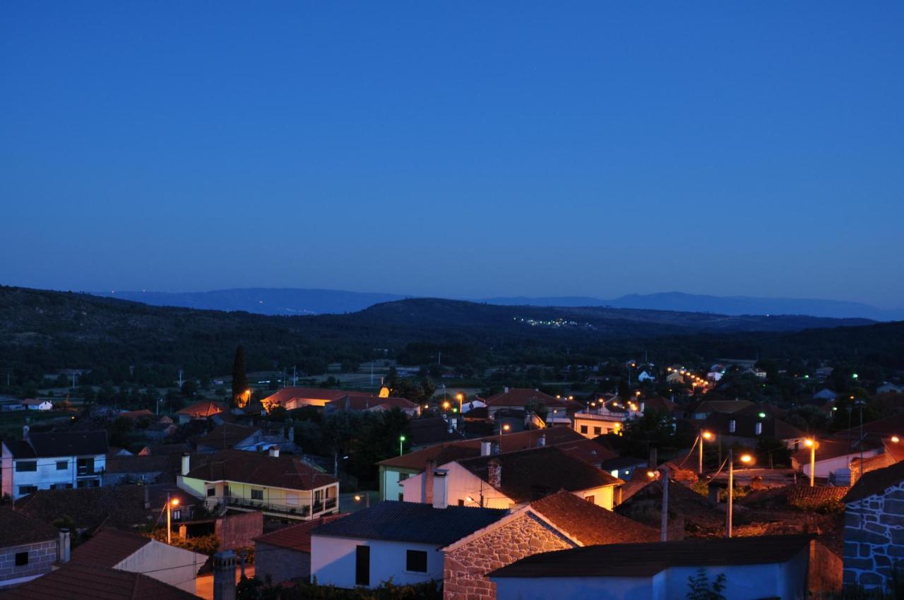 Villa Pinheirinhos - Quinta De Sao Caetano Carapito Esterno foto